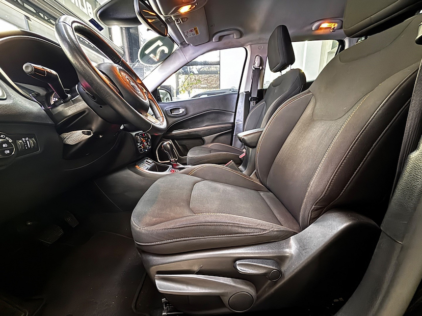 Foto do veículo JEEP COMPASS 2.0 16V FLEX SPORT AUTOMÁTICO 2021 65.584 KM 97.777,00