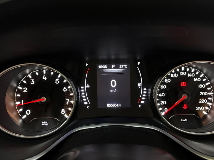 Foto do veículo JEEP COMPASS 2.0 16V FLEX SPORT AUTOMÁTICO 2021 65.584 KM 97.777,00