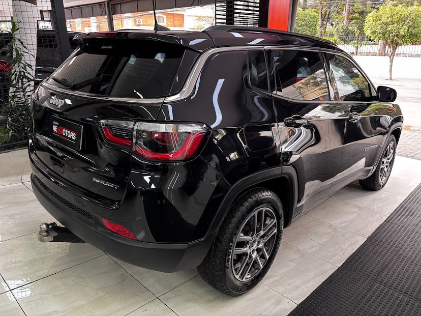 Foto do veículo JEEP COMPASS 2.0 16V FLEX SPORT AUTOMÁTICO 2021 65.584 KM 97.777,00