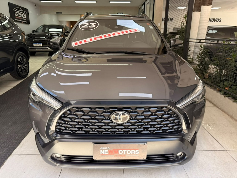 Foto do veículo TOYOTA COROLLA CROSS 2.0 VVT-IE FLEX XRE DIRECT SHIFT 2023 54.203 KM 164.777,00