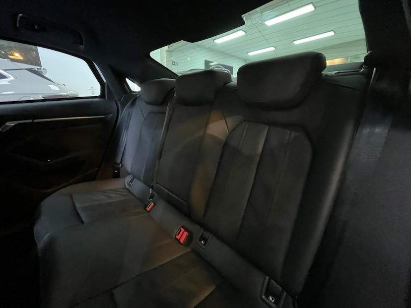 Foto do veículo AUDI A3 1.4 35 TFSI GASOLINA SEDAN S LINE LIMITED TIPTRONIC 2022 39.176 KM 198.777,00