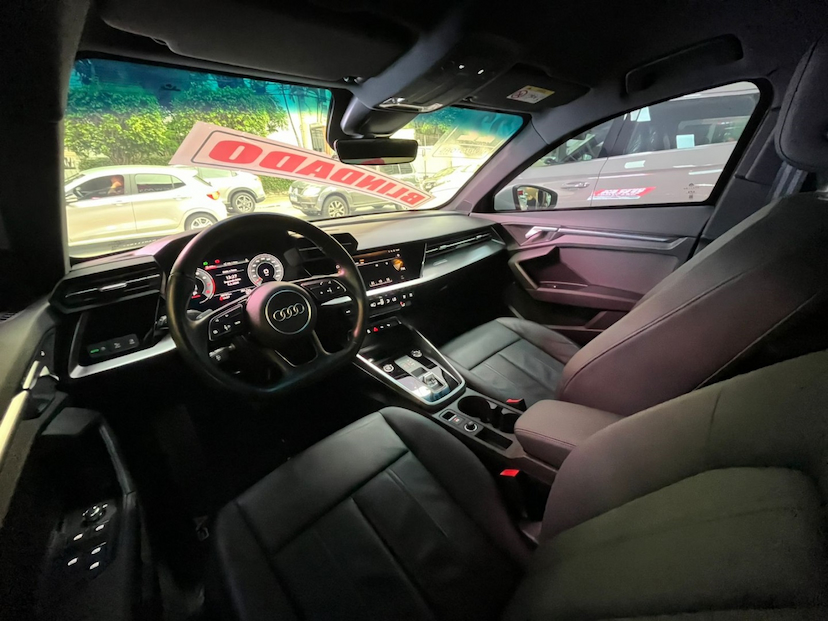 Foto do veículo AUDI A3 1.4 35 TFSI GASOLINA SEDAN S LINE LIMITED TIPTRONIC 2022 39.176 KM 198.777,00