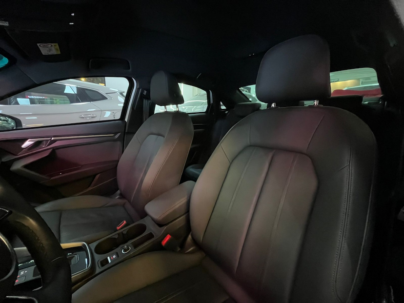 Foto do veículo AUDI A3 1.4 35 TFSI GASOLINA SEDAN S LINE LIMITED TIPTRONIC 2022 39.176 KM 198.777,00