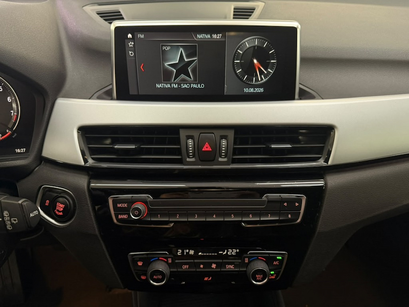 Foto do veículo BMW X1 2.0 16V TURBO ACTIVEFLEX SDRIVE20I 4P AUTOMÁTICO 2020 64.890 KM 147.777,00