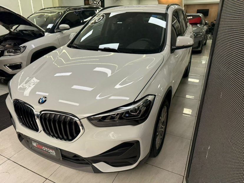 Foto do veículo BMW X1 2.0 16V TURBO ACTIVEFLEX SDRIVE20I 4P AUTOMÁTICO 2020 64.890 KM 147.777,00