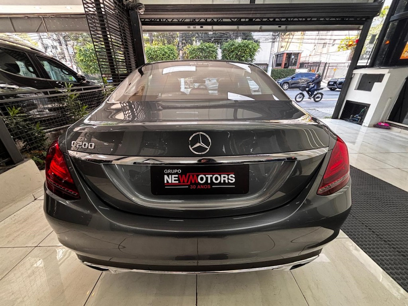 Foto do veículo MERCEDES-BENZ C 200 1.5 EQ BOOST HÍBRIDO 9G-TRONIC 2019 45.638 KM 198.777,00
