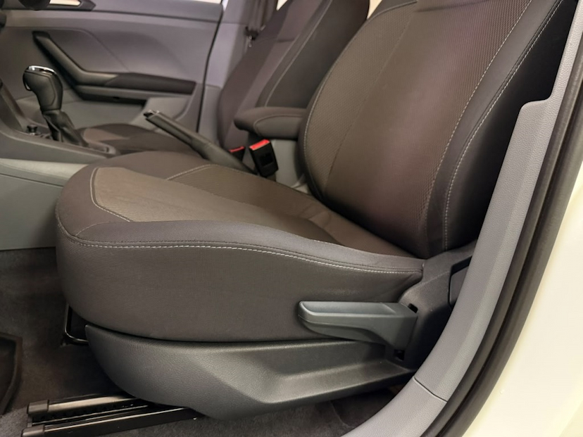 Foto do veículo VOLKSWAGEN T-CROSS 1.0 200 TSI TOTAL FLEX AUTOMÁTICO 2021 53.225 KM 92.777,00