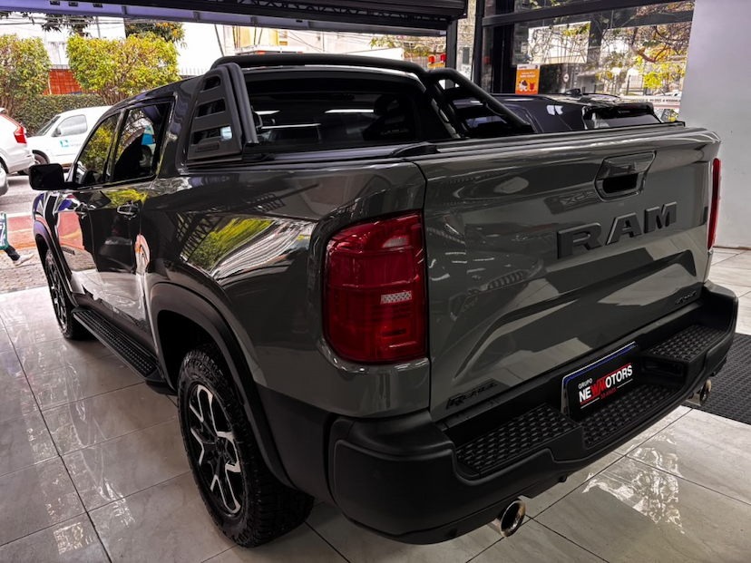 Foto do veículo RAM RAMPAGE 2.0 HURRICANE 4 TURBO GASOLINA REBEL 4X4 AUTOMÁTICO 2024 19.613 KM 183.777,00