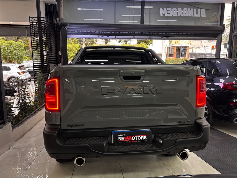 Foto do veículo RAM RAMPAGE 2.0 HURRICANE 4 TURBO GASOLINA REBEL 4X4 AUTOMÁTICO 2024 19.613 KM 183.777,00