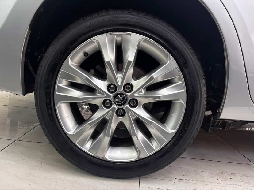 Foto do veículo TOYOTA COROLLA 2.0 XEI 16V FLEX 4P AUTOMÁTICO 2018 60.800 KM 100.777,00