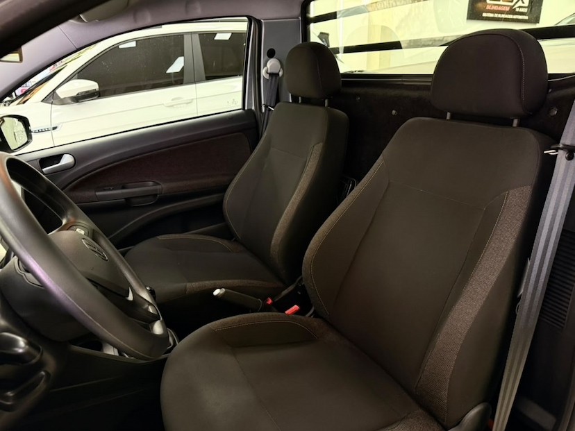 Foto do veículo VOLKSWAGEN SAVEIRO 1.6 MSI TRENDLINE CS 16V FLEX 2P MANUAL 2025 9.430 KM 94.777,00