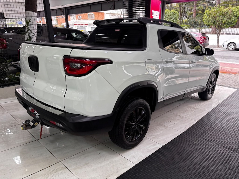 Foto do veículo FIAT TORO 1.3 TURBO 270 FLEX FREEDOM AT6 2024 30.846 KM 123.777,00