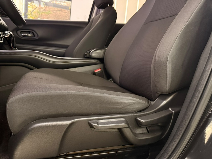 Foto do veículo HONDA HR-V 1.8 16V FLEX EX 4P AUTOMÁTICO 2019 67.341 KM 106.777,00