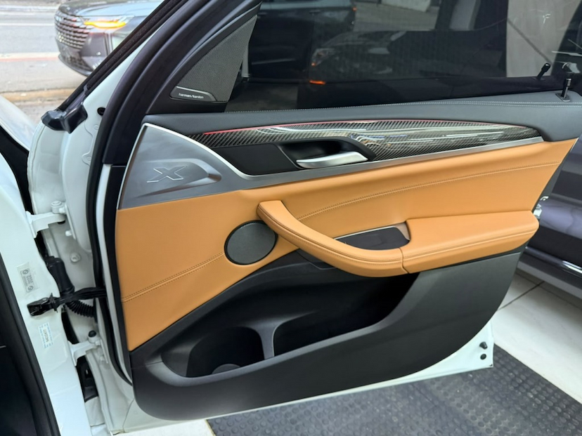 Foto do veículo BMW X3 3.0 TWINPOWER GASOLINA M40I M SPORT EDITION STEPTRONIC 2022 18.101 KM 385.777,00