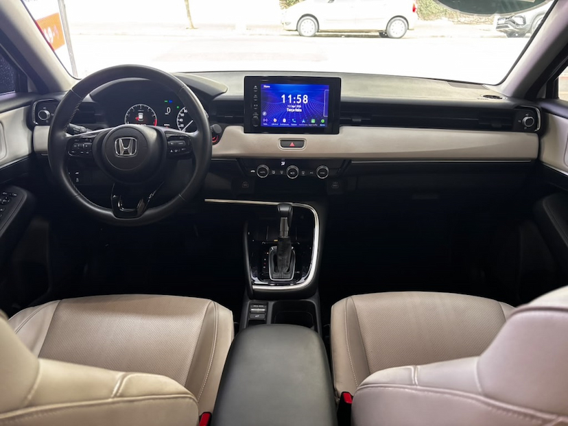 Foto do veículo HONDA HR-V 1.5 DI I-VTEC TURBO FLEX TOURING CVT 2025 12.659 KM 164.777,00