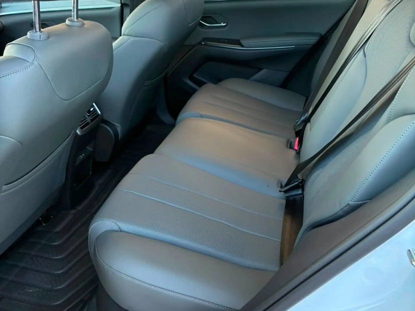Foto do veículo BYD SONG PRO 1.5 DM-I FLEX PHEV GS AUTOMÁTICO 2027 0 KM 199.880,00