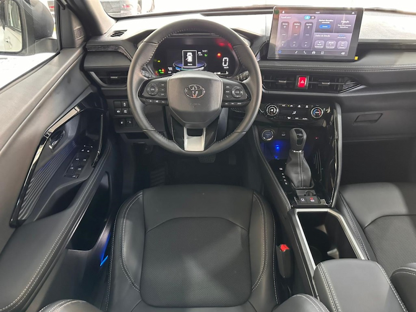 Foto do veículo TOYOTA YARIS CROSS 1.5 VVT-I HYBRID FLEX XRX CVT 2026 0 KM 177.890,00