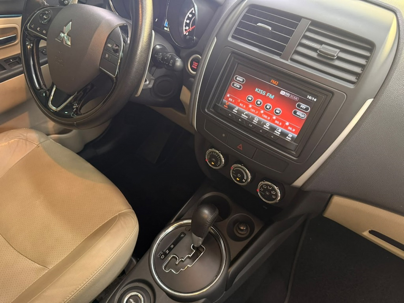 Foto do veículo MITSUBISHI ASX 2.0 MIVEC FLEX HPE-S AWD CVT 2020 75.021 KM 107.888,00