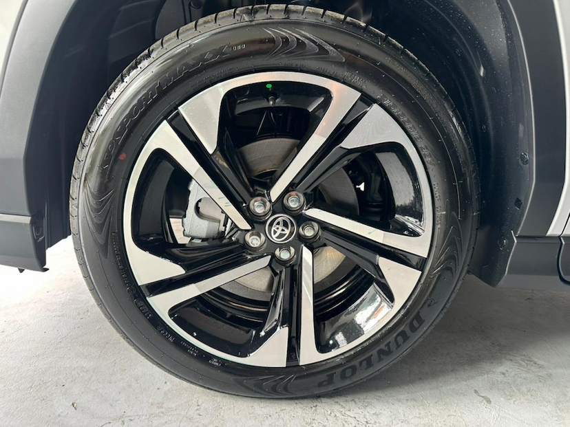 Foto do veículo TOYOTA YARIS CROSS 1.5 VVT-I HYBRID FLEX XRX CVT 2026 0 KM 177.890,00