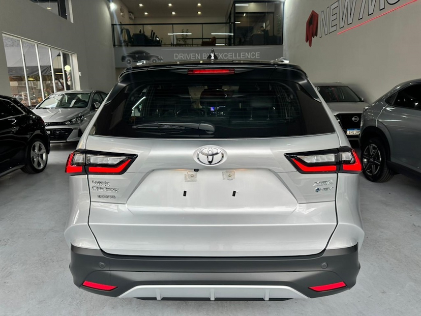 Foto do veículo TOYOTA YARIS CROSS 1.5 VVT-I HYBRID FLEX XRX CVT 2026 0 KM 177.890,00