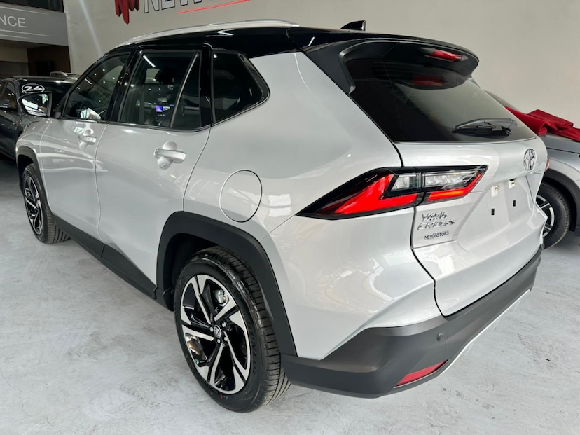 Foto do veículo TOYOTA YARIS CROSS 1.5 VVT-I HYBRID FLEX XRX CVT 2026 0 KM 177.890,00