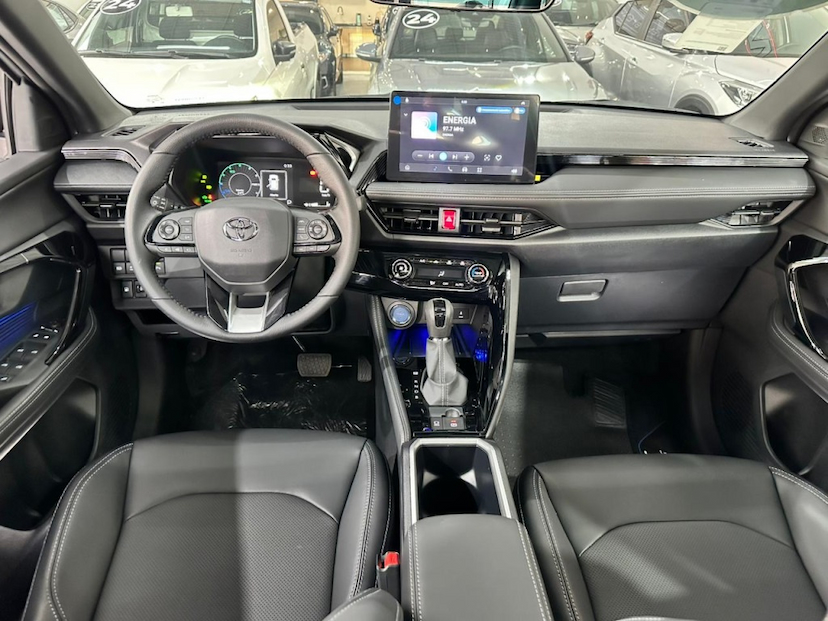 Foto do veículo TOYOTA YARIS CROSS 1.5 VVT-I HYBRID FLEX XRX CVT 2026 0 KM 177.890,00