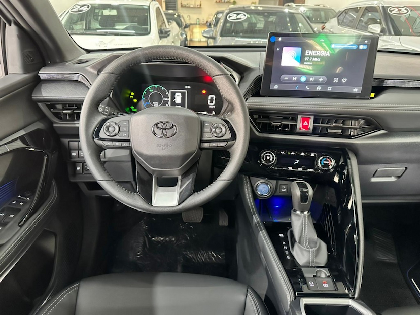 Foto do veículo TOYOTA YARIS CROSS 1.5 VVT-I HYBRID FLEX XRX CVT 2026 0 KM 177.890,00