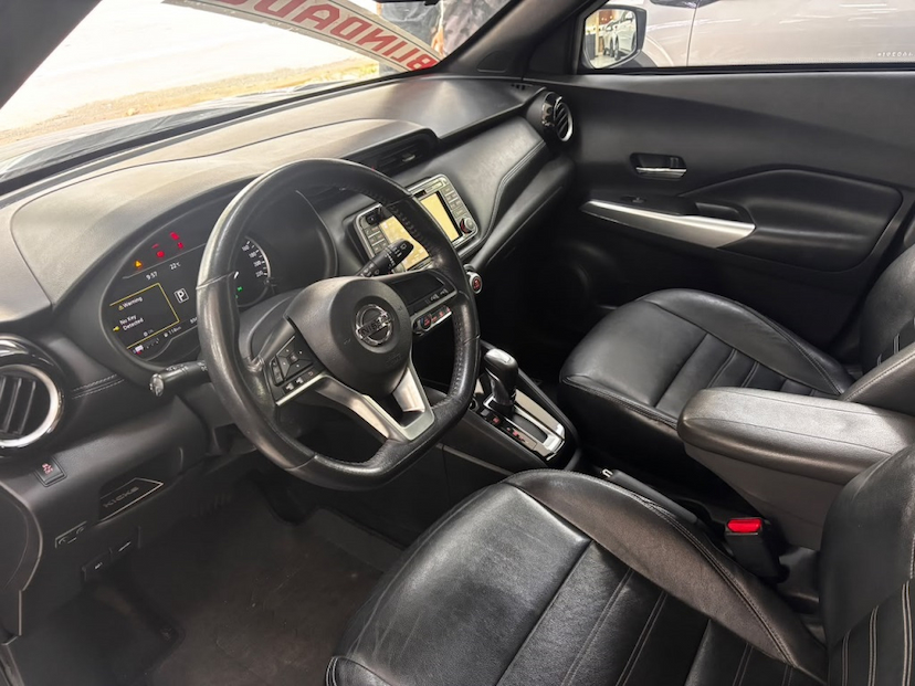 Foto do veículo NISSAN KICKS 1.6 16V FLEXSTART SL 4P XTRONIC 2017 89.447 KM 91.777,00