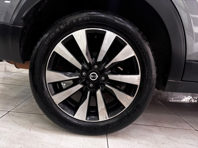Foto do veículo NISSAN KICKS 1.6 16V FLEXSTART SL 4P XTRONIC 2017 89.447 KM 91.777,00