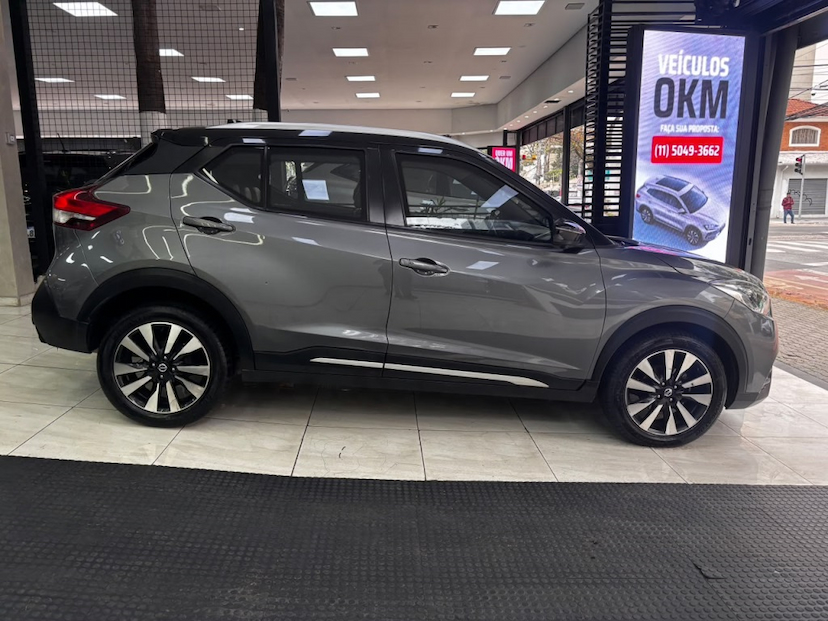 Foto do veículo NISSAN KICKS 1.6 16V FLEXSTART SL 4P XTRONIC 2017 89.447 KM 91.777,00