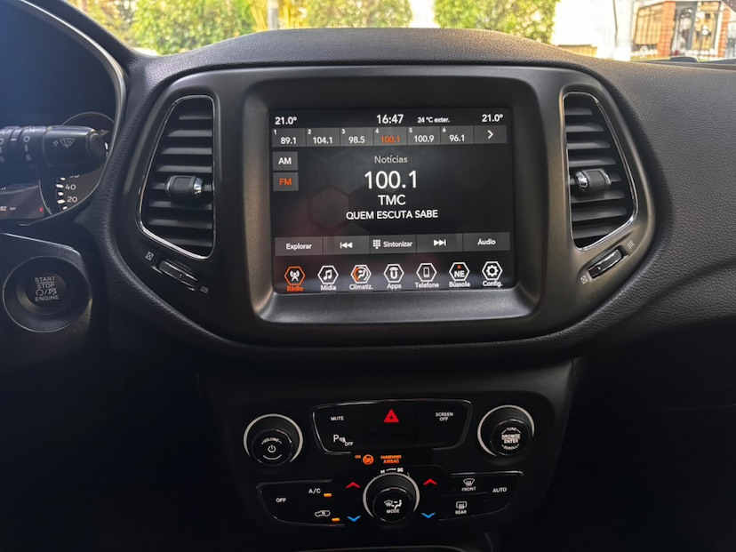 Foto do veículo JEEP COMPASS 2.0 16V FLEX LONGITUDE AUTOMÁTICO 2019 76.791 KM 117.777,00