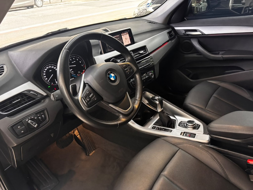 Foto do veículo BMW X1 2.0 16V TURBO ACTIVEFLEX SDRIVE20I 4P AUTOMÁTICO 2020 70.976 KM 138.777,00