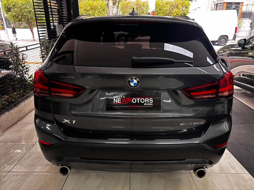 Foto do veículo BMW X1 2.0 16V TURBO ACTIVEFLEX SDRIVE20I 4P AUTOMÁTICO 2020 70.976 KM 138.777,00