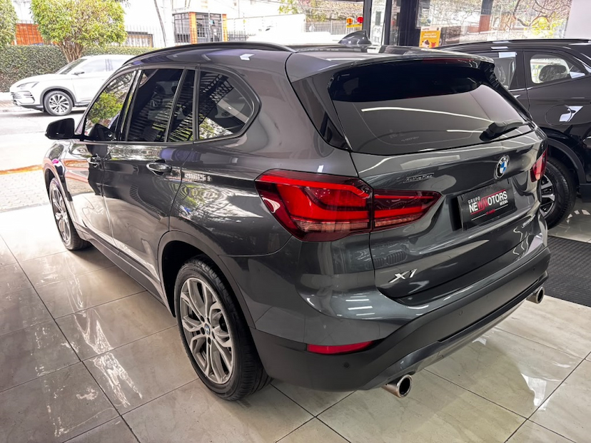 Foto do veículo BMW X1 2.0 16V TURBO ACTIVEFLEX SDRIVE20I 4P AUTOMÁTICO 2020 70.976 KM 138.777,00