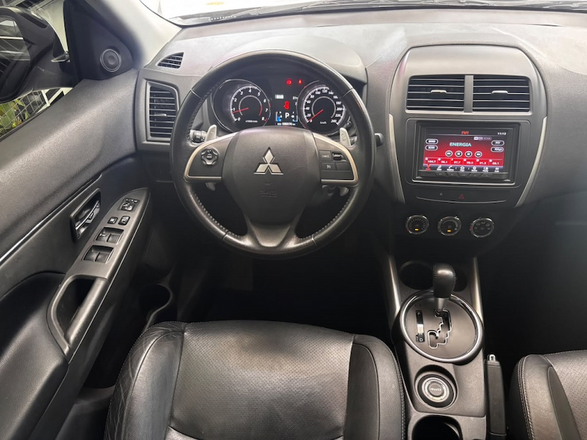 Foto do veículo MITSUBISHI ASX 2.0 AWD 16V FLEX 4P AUTOMÁTICO 2018 86.069 KM 93.777,00