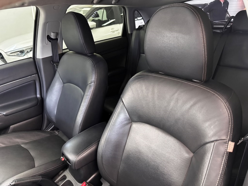 Foto do veículo MITSUBISHI ASX 2.0 AWD 16V FLEX 4P AUTOMÁTICO 2018 86.069 KM 93.777,00