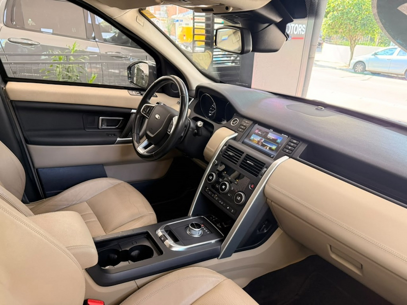 Foto do veículo LAND ROVER DISCOVERY SPORT 2.0 16V SI4 TURBO GASOLINA HSE 4P AUTOMÁTICO 2016 63.650 KM 102.777,00