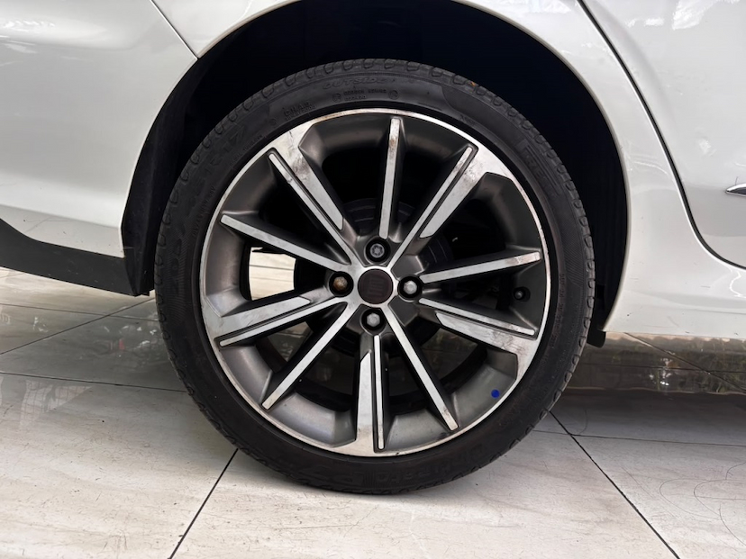 Foto do veículo FIAT CRONOS 1.8 E.TORQ FLEX PRECISION AT6 2019 40.281 KM 74.777,00