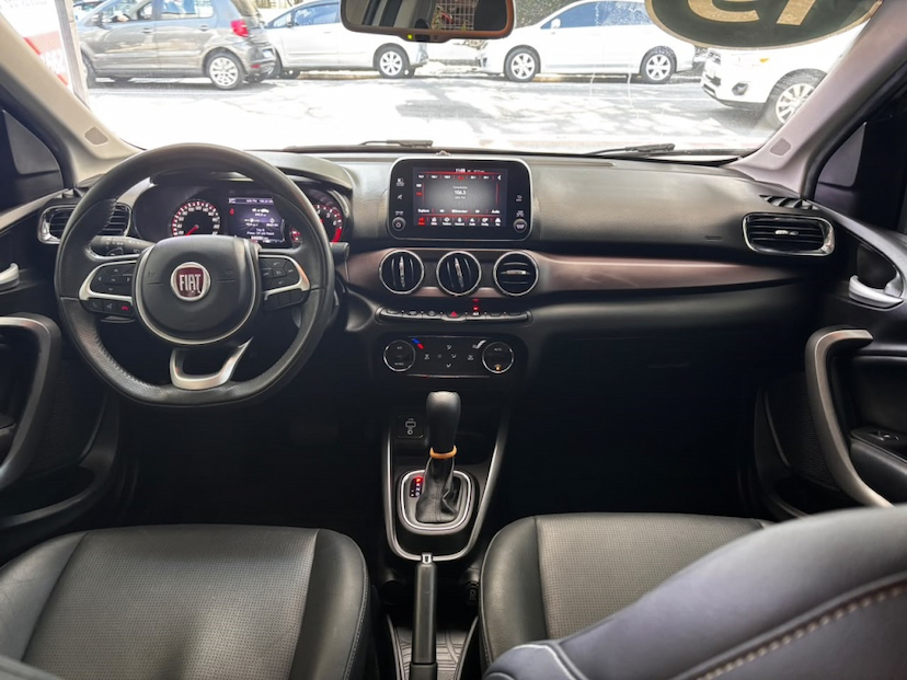 Foto do veículo FIAT CRONOS 1.8 E.TORQ FLEX PRECISION AT6 2019 40.281 KM 74.777,00
