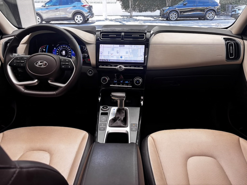 Foto do veículo HYUNDAI CRETA 2.0 FLEX ULTIMATE AUTOMÁTICO 2022 39.734 KM 133.777,00