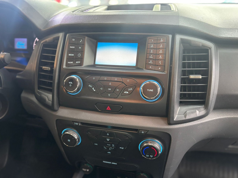 Foto do veículo FORD RANGER 2.2 XLS 4X4 CD 16V DIESEL 4P MANUAL 2018 80.416 KM 98.777,00