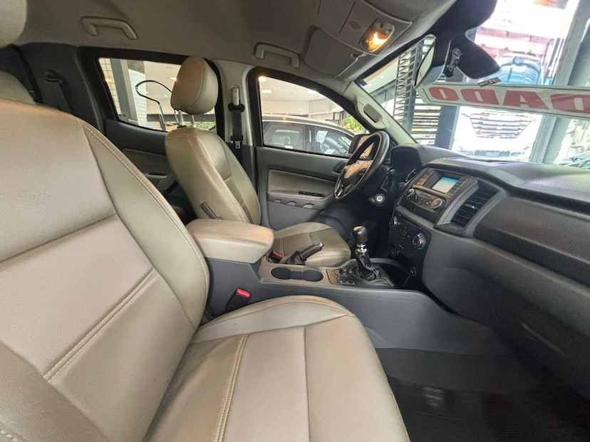 Foto do veículo FORD RANGER 2.2 XLS 4X4 CD 16V DIESEL 4P MANUAL 2018 80.416 KM 98.777,00