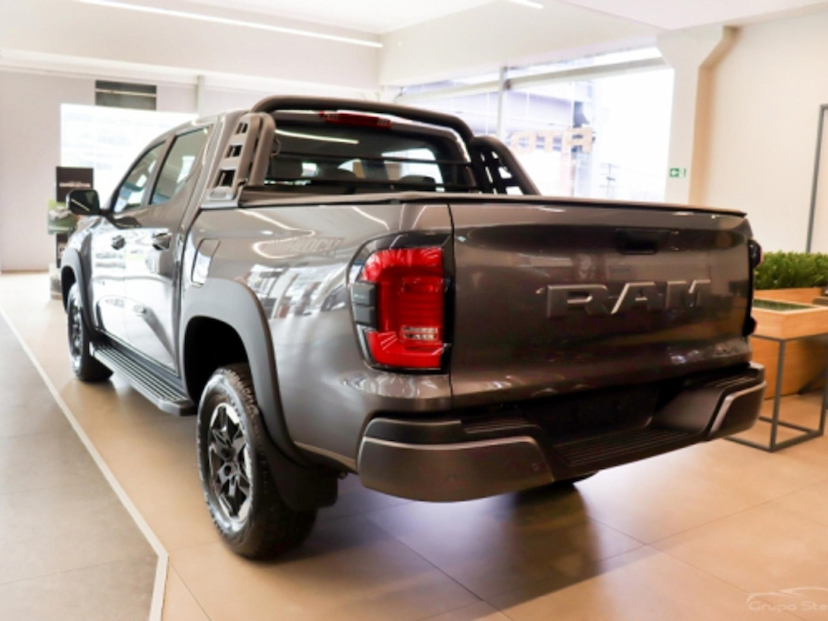 Foto do veículo RAM DAKOTA 2.2 TURBO DIESEL LARAMIE NIGHT EDITION 4X4 AUTOMÁTICO 2026 0 KM 280.900,00