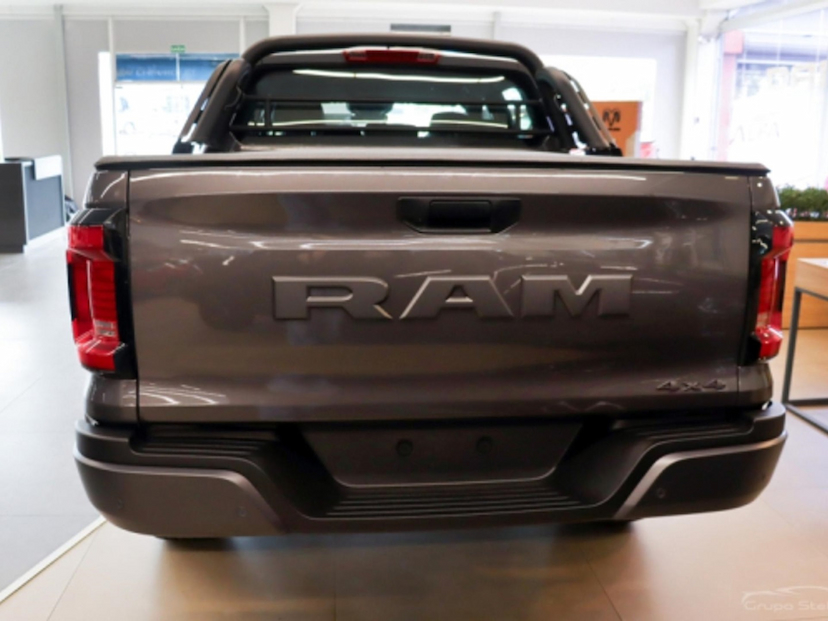 Foto do veículo RAM DAKOTA 2.2 TURBO DIESEL LARAMIE NIGHT EDITION 4X4 AUTOMÁTICO 2026 0 KM 280.900,00