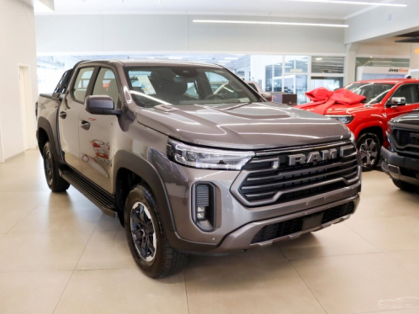 Foto do veículo RAM DAKOTA 2.2 TURBO DIESEL LARAMIE NIGHT EDITION 4X4 AUTOMÁTICO 2026 0 KM 280.900,00