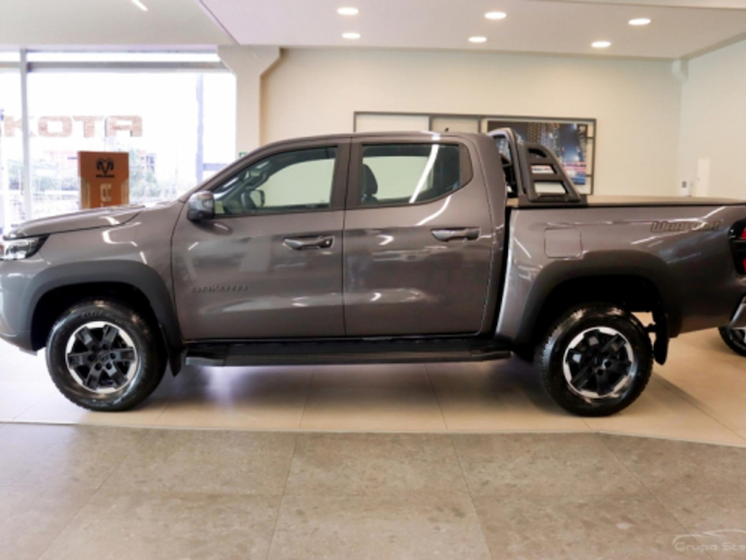 Foto do veículo RAM DAKOTA 2.2 TURBO DIESEL LARAMIE NIGHT EDITION 4X4 AUTOMÁTICO 2026 0 KM 280.900,00