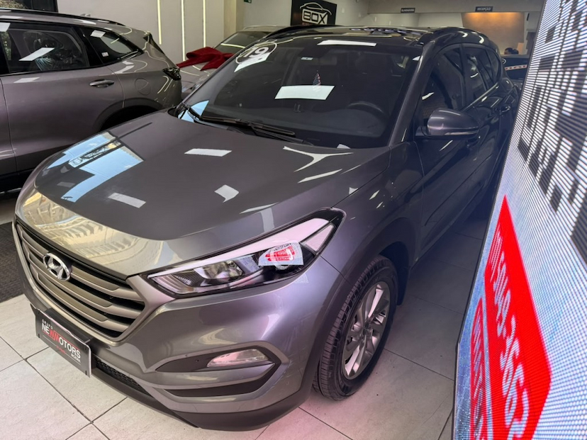 Foto do veículo HYUNDAI TUCSON 1.6 16V T-GDI GASOLINA GLS ECOSHIFT 2019 79.857 KM 101.777,00