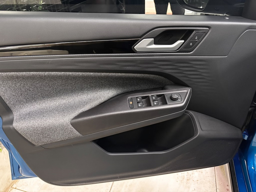 Foto do veículo VOLKSWAGEN TERA 1.0 170 TSI COMFORT AUTOMÁTICO 2026 3.577 KM 122.777,00