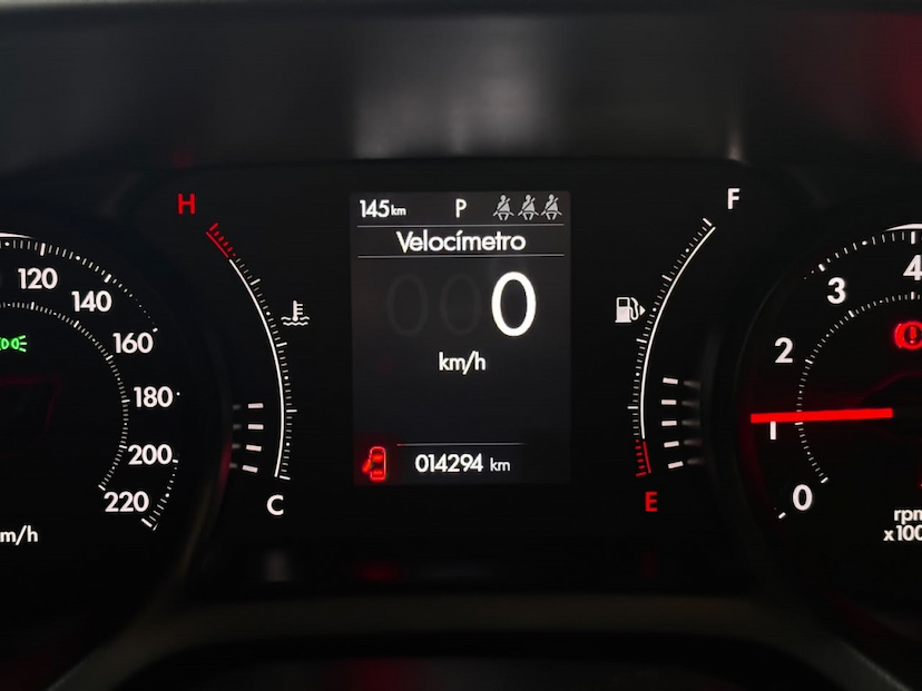 Foto do veículo FIAT FASTBACK 1.0 TURBO 200 FLEX CVT 2025 14.293 KM 108.777,00