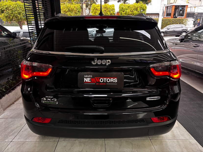 Foto do veículo JEEP COMPASS 2.0 16V DIESEL LIMITED 4X4 AUTOMÁTICO 2021 63.751 KM 114.777,00